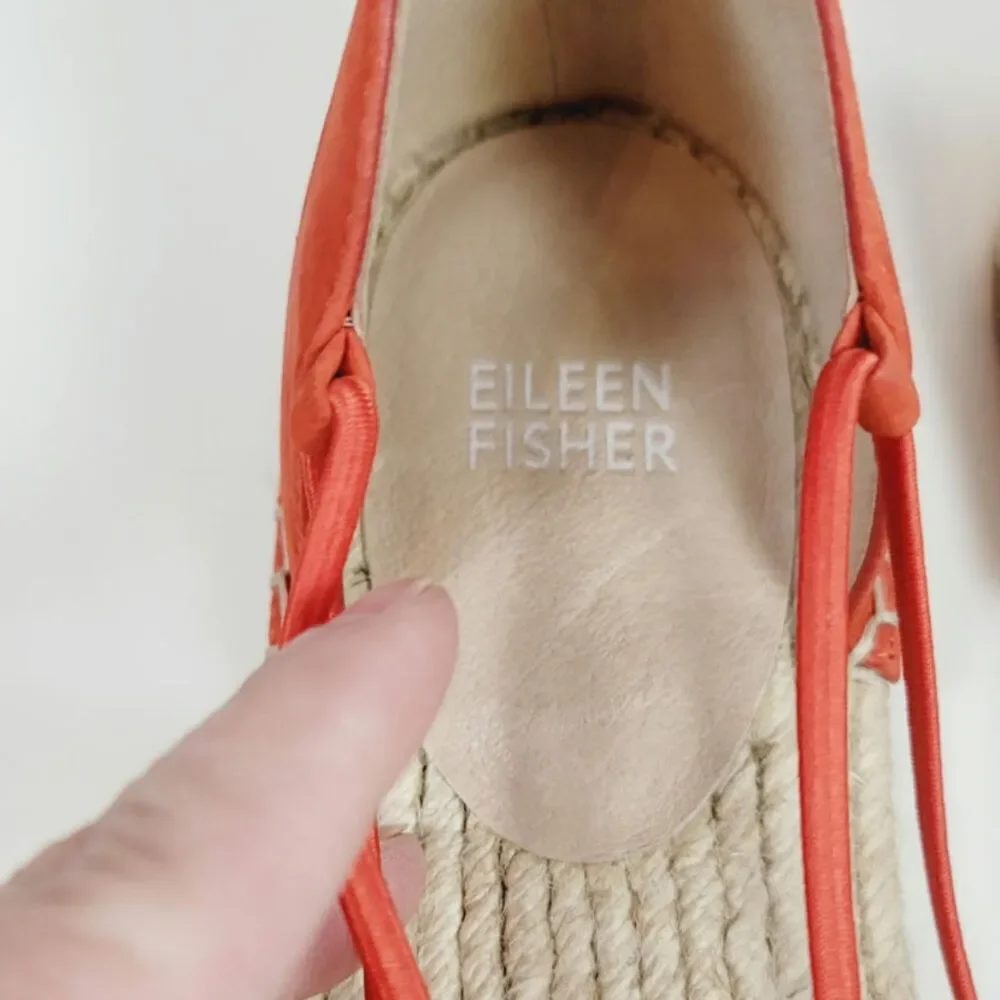 EILEEN FISHER Lee Tumbled Nubuck Espadrille in Red, sz 10
